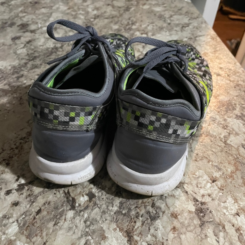 Nikes! - Picture 2 of 4